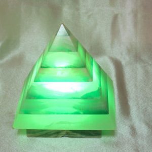 CT-Energy Pyramid Lamp-Green