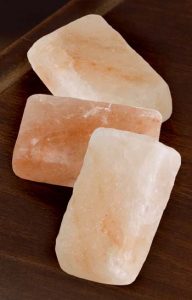 Read more about the article How To Use a Himalayan Salt Dry Scrub Bar